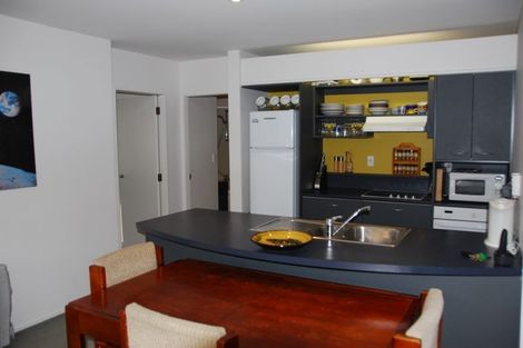 Photo of property in St Peters Apartments, 9e/192 Willis Street, Te Aro, Wellington, 6011