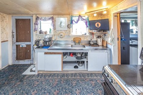 Photo of property in 484 Heads Road, Castlecliff, Whanganui, 4501