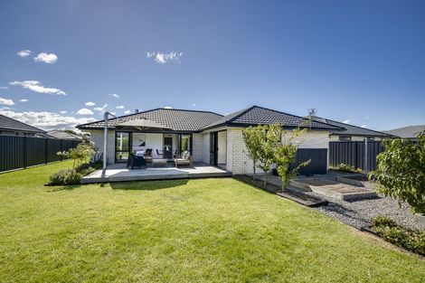 Photo of property in 15 Hikawera Drive, Frimley, Hastings, 4120