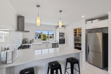 Photo of property in 41 Batten Drive, Flagstaff, Hamilton, 3210