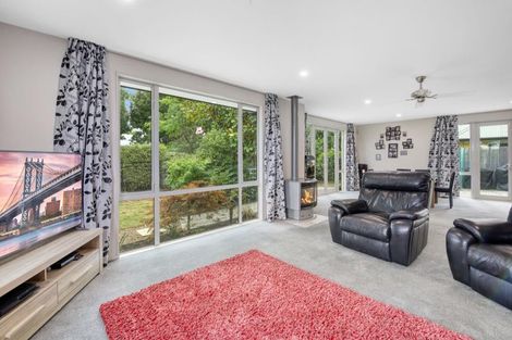 Photo of property in 38 Pentecost Road, Rangiora, 7400