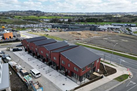 Photo of property in 39 Goldwater Drive, Silverdale, 0932