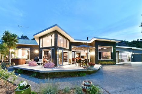 Photo of property in 84a Scott Road, Stanmore Bay, Whangaparaoa, 0932