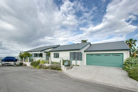 Photo of property in 15 Kavanagh Road, Hospital Hill, Napier, 4110
