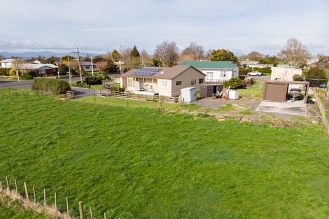 Photo of property in 41 Pipiroa Road, Ngatea, 3503