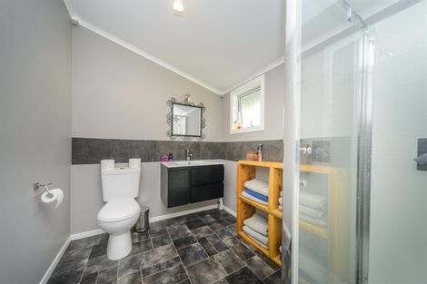 Photo of property in 141a High Street, Bulls, 4818