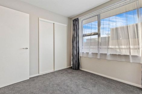 Photo of property in 2/150 Aldwins Road, Phillipstown, Christchurch, 8062