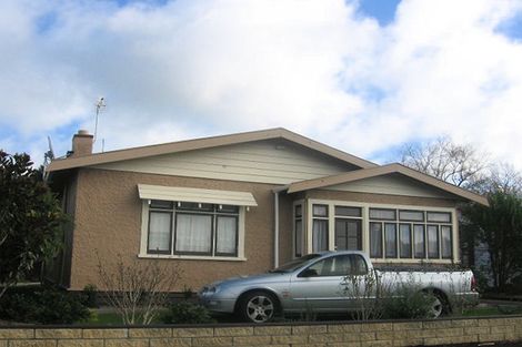 Photo of property in 40 Shamrock Street, Takaro, Palmerston North, 4412