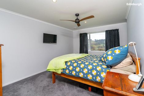 Photo of property in 11 Kens Lane, Sawyers Bay, Port Chalmers, 9023