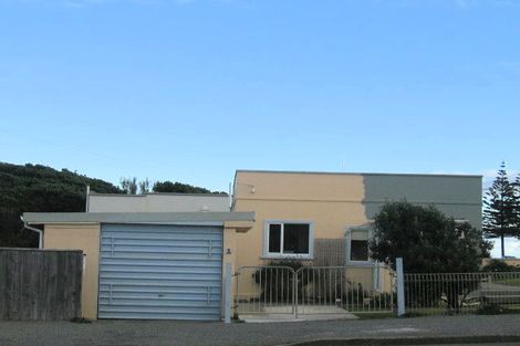 Photo of property in 1 Rupini Street, Otaki Beach, Otaki, 5512
