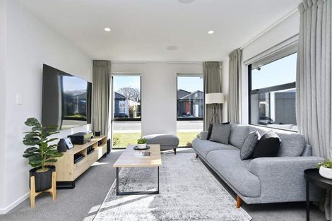 Photo of property in 4 Croydon Street, Woodend, 7610