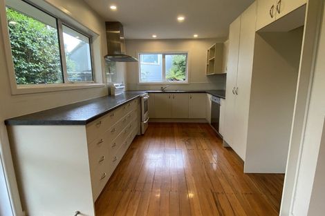 Photo of property in 29 Woodford Terrace, Ilam, Christchurch, 8053