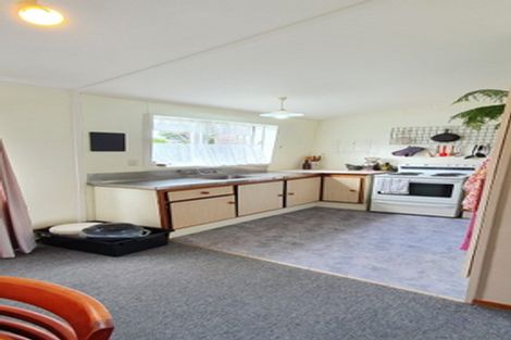 Photo of property in 2/50 Buckley Road, Southgate, Wellington, 6023