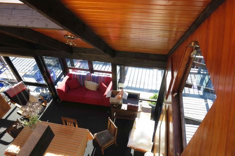 Photo of property in 1 Indira Place, Khandallah, Wellington, 6035