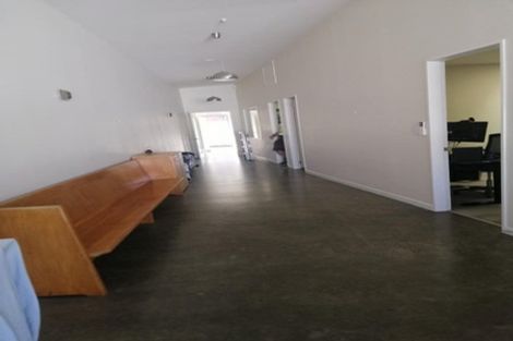 Photo of property in 4/25 Home Street, Mount Victoria, Wellington, 6011