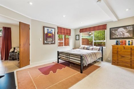 Photo of property in 2/154 Onewa Road, Northcote, Auckland, 0627