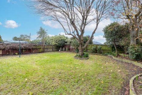 Photo of property in 12 Te Maru Place, Redwood, Christchurch, 8051