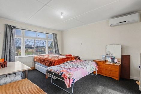 Photo of property in 17 Potaka Street, Marton, 4710