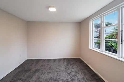 Photo of property in 2 Argyle Grove, Trentham, Upper Hutt, 5018