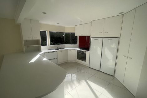 Photo of property in 122 Westchester Drive, Churton Park, Wellington, 6037