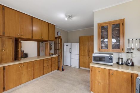 Photo of property in 23 Saint Ronans Avenue, Waterloo, Lower Hutt, 5011