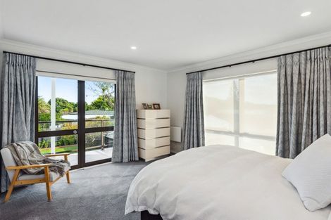 Photo of property in 36 Eruini Street, Waikanae Beach, Waikanae, 5036