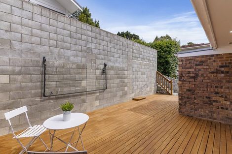Photo of property in 29a Archers Road, Hillcrest, Auckland, 0629