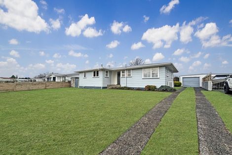Photo of property in 9 Aotea Crescent, Tokoroa, 3420