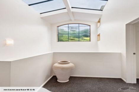 Photo of property in 514 South Titirangi Road, Titirangi, Auckland, 0604