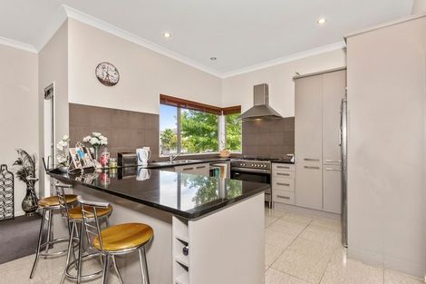 Photo of property in 49 Baverstock Road, Flat Bush, Auckland, 2016