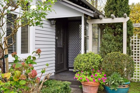 Photo of property in 90 Iranui Road, Inner Kaiti, Gisborne, 4010