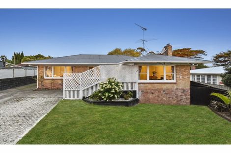 Photo of property in 45 Christmas Road, Manurewa, Auckland, 2102