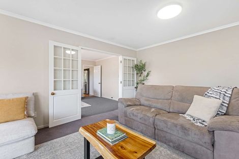 Photo of property in 58 Karina Road, Merrilands, New Plymouth, 4312