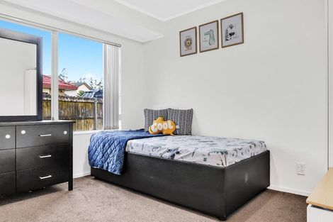 Photo of property in 30 Sheriff Place, Randwick Park, Auckland, 2105