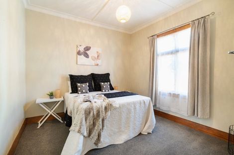 Photo of property in 271 Macandrew Road, Forbury, Dunedin, 9012