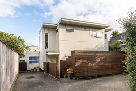 Photo of property in 83a Te Wharepouri Street, Berhampore, Wellington, 6023