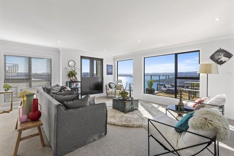 Photo of property in 3/25 Thane Road, Roseneath, Wellington, 6011