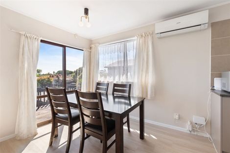 Photo of property in 132 Finlayson Avenue, Clendon Park, Auckland, 2103