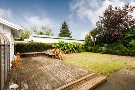 Photo of property in 24 Miro Street, Takaro, Palmerston North, 4410