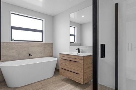 Photo of property in 206 Penruddock Rise, Westmorland, Christchurch, 8025