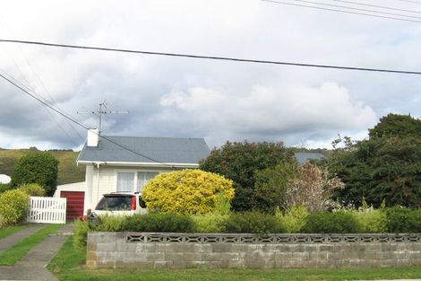 Photo of property in 8 Benge Crescent, Clouston Park, Upper Hutt, 5018