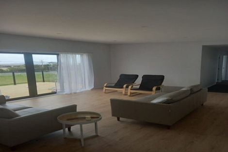 Photo of property in 3 Aquarius Lane, Langs Beach, 0582