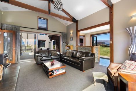 Photo of property in 19 Ridgecrest, Wanaka, 9305