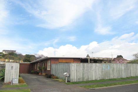Photo of property in 25 Wesley Avenue, Frankleigh Park, New Plymouth, 4310
