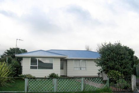 Photo of property in 5 Sharda Grove, Paraparaumu Beach, Paraparaumu, 5032