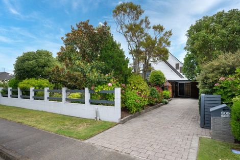 Photo of property in 609 Roberts Street, Hastings, 4122