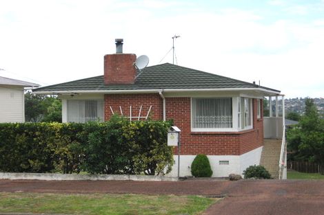 Photo of property in 18 Ted William Street, New Windsor, Auckland, 0600