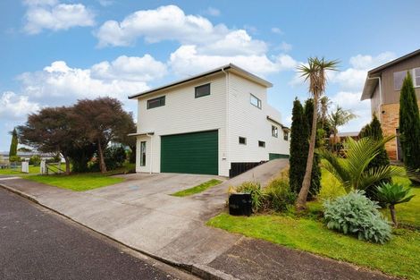 Photo of property in 5 Roseneath Place, Birkdale, Auckland, 0626
