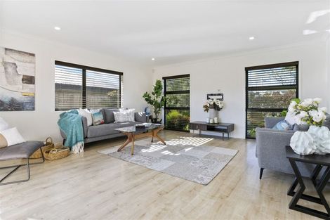 Photo of property in 6 Kettlewell Drive, Silverdale, 0932