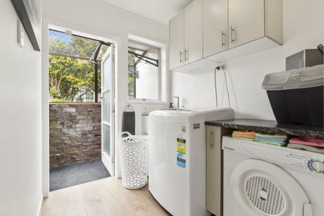 Photo of property in 3 Alf Walker Place, Papakura, 2110